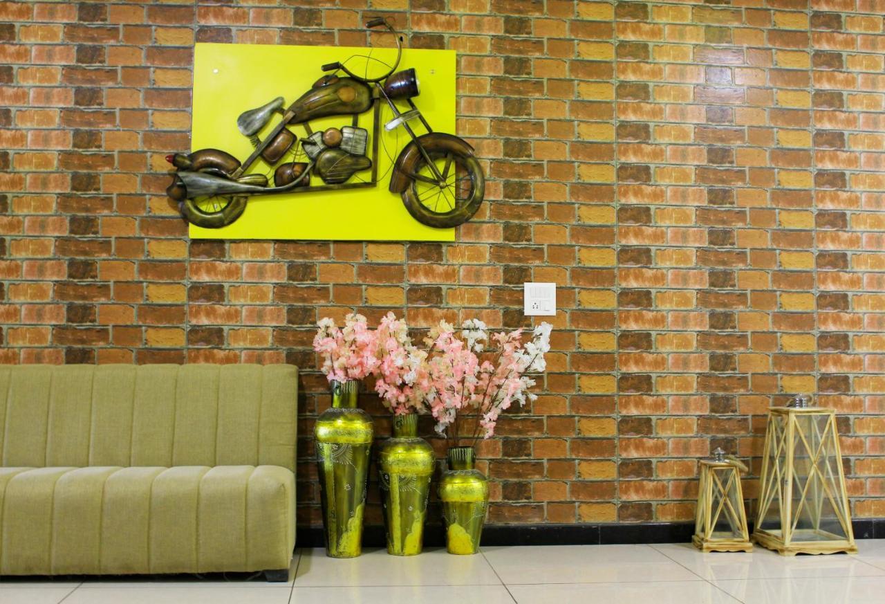 Hotel Radiant Inn Roorkee 外观 照片